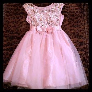 Cherokee Girls  beautiful dress
